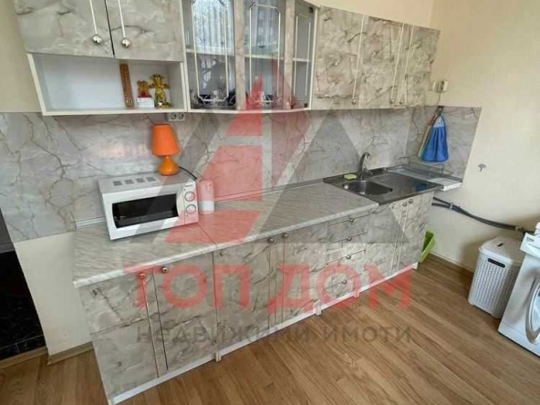 Дава се под наем Четиристаен апартамент в Варна, Център - 90 кв.м за 612 € - Снимка #1