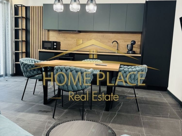 Дава се под наем Двустаен апартамент в Варна, Колхозен пазар - 60 кв.м за 765 € - Снимка #1