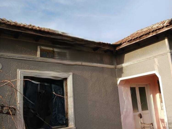 Къща в с. Пчеларово, Област Добрич - 70 кв.м за 234 €/кв.м - Снимка #1