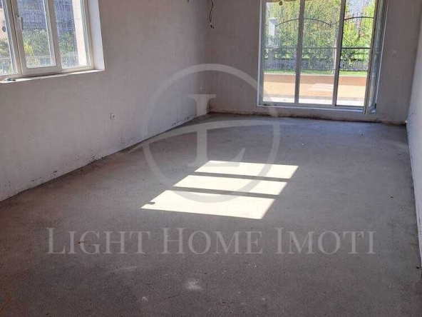 Двустаен апартамент в Пловдив, Остромила - 67 кв.м за 1627 €/кв.м - Снимка #1