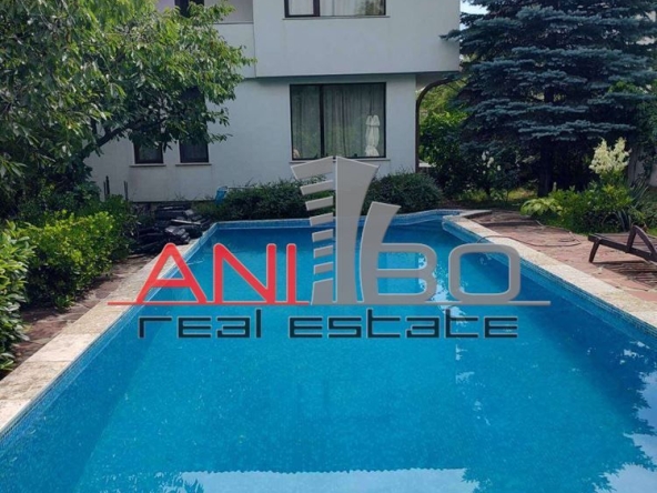 Къща в София, Драгалевци - 180 кв.м за 3278 €/кв.м - Снимка #1