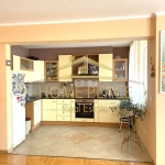 Тристаен апартамент в Варна, Бриз - 120 кв.м за 1959 €/кв.м - Снимка #1