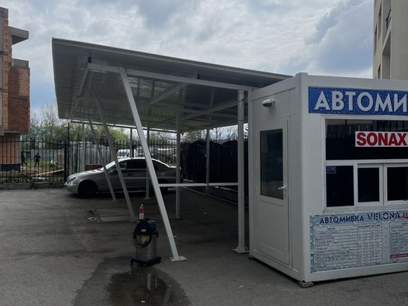 Дава се под наем Магазин в София, Младост 3 - 250 кв.м за 1836 € - Снимка #1