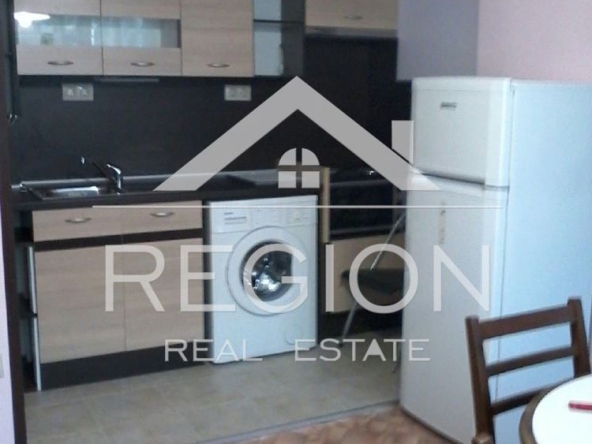 Дава се под наем Тристаен апартамент в Варна, Център - 86 кв.м за 510 € - Снимка #1