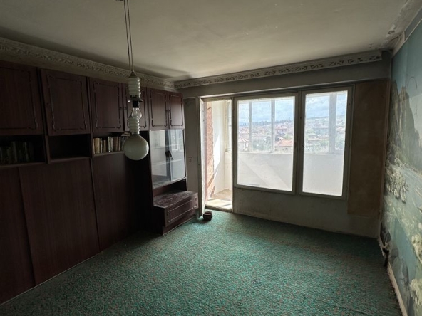 Двустаен апартамент в Луковит - 59 кв.м за 476 €/кв.м - Снимка #1