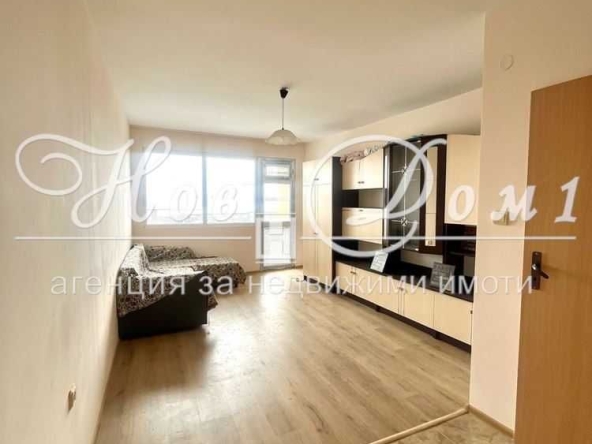 Двустаен апартамент в Варна, Бриз - 94 кв.м за 1985 €/кв.м - Снимка #1