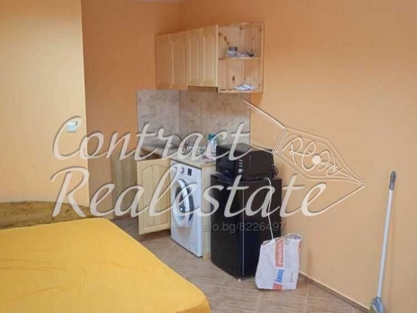 Дава се под наем Едностаен апартамент в Варна, Колхозен пазар - 25 кв.м за 229.5 € - Снимка #1