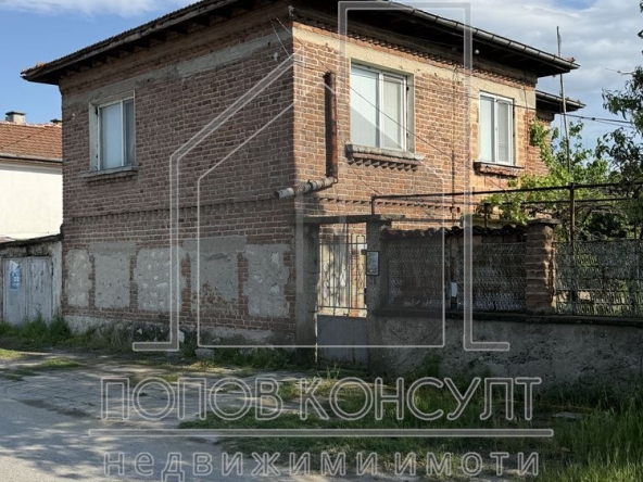 Къща в с. Радиново, Област Пловдив - 169 кв.м за 1000 €/кв.м - Снимка #1