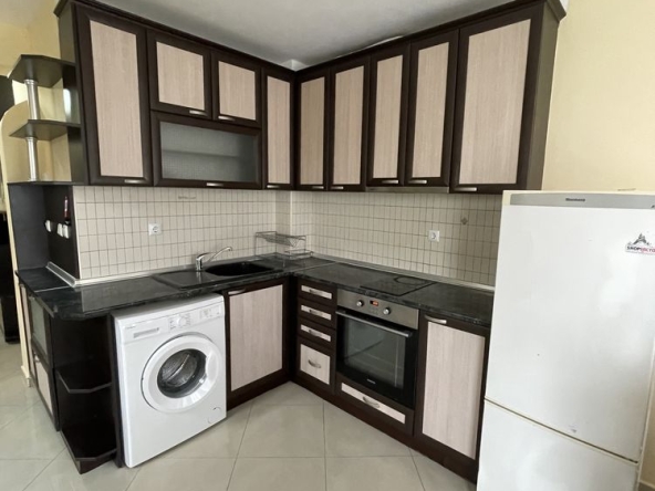 Дава се под наем Двустаен апартамент в Варна, Общината - 60 кв.м за 495 € - Снимка #1