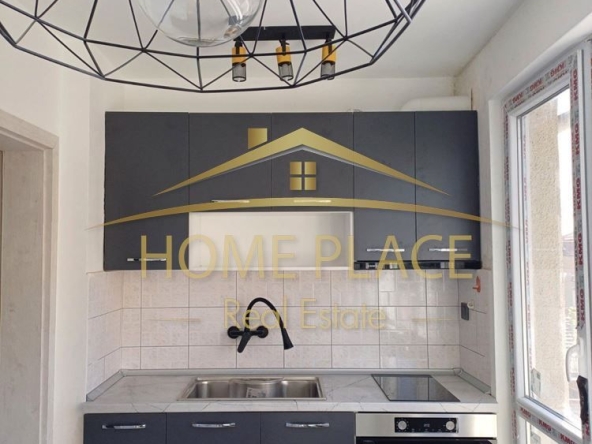 Дава се под наем Тристаен апартамент в Варна, Погреби - 72 кв.м за 408 € - Снимка #1