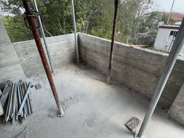 Тристаен апартамент в Варна, м-т Траката - 100 кв.м за 1301 €/кв.м - Снимка #1