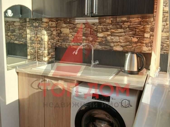 Дава се под наем Едностаен апартамент в Варна, Базар Левски - 25 кв.м за 280.5 € - Снимка #1