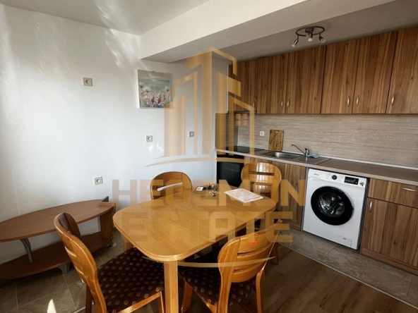 Тристаен апартамент в Варна, Колхозен пазар - 100 кв.м за 1610 €/кв.м - Снимка #1