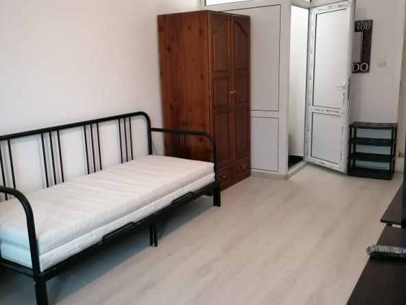 Дава се под наем Едностаен апартамент в София, Дианабад - 30 кв.м за 330 € - Снимка #1