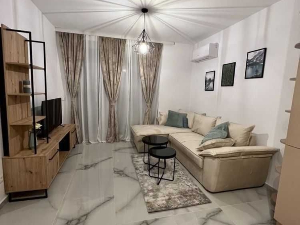 Дава се под наем Двустаен апартамент в София, Младост 3 - 75 кв.м за 372.3 € - Снимка #1