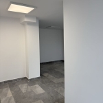 Дава се под наем Магазин в Велико Търново, Колю Фичето - 45 кв.м за 178.5 € - Снимка #1