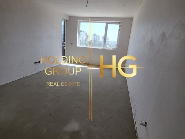 Двустаен апартамент в Варна, Възраждане 1 - 71 кв.м за 1708 €/кв.м - Снимка #1