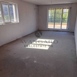 Двустаен апартамент в Пловдив, Кючук Париж - 93 кв.м за 1185 €/кв.м - Снимка #1