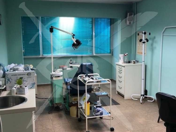 Тристаен апартамент в София, Разсадника - 85 кв.м за 1765 €/кв.м - Снимка #1