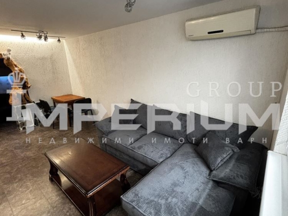 Дава се под наем Двустаен апартамент в Варна, Център - 55 кв.м за 408 € - Снимка #1