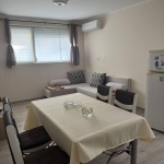 Дава се под наем Двустаен апартамент в Бургас, Лазур - 60 кв.м за 510 € - Снимка #1