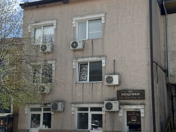 Къща в Суворово - 675 кв.м за 297 €/кв.м - Снимка #1