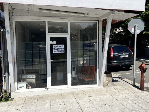 Дава се под наем Магазин в к.к. Дюни - 24 кв.м за 2805 € - Снимка #1
