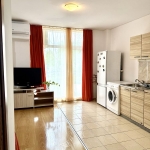 Дава се под наем Тристаен апартамент в к.к. Слънчев бряг - 72 кв.м за 459 € - Снимка #1