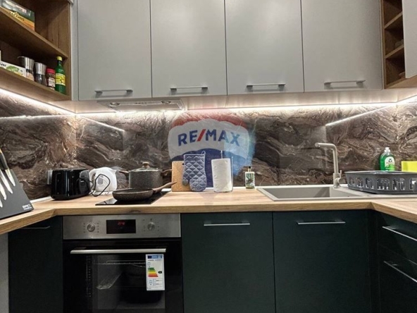 Дава се под наем Четиристаен апартамент в Варна, Нептун - 105 кв.м за 1275 € - Снимка #1