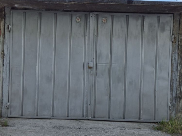 Гараж / Паркомясто в София, Левски Г - 17 кв.м за 30 €/кв.м - Снимка #1