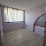 Тристаен апартамент в Казанлък - 100 кв.м за 1275 €/кв.м - Снимка #1