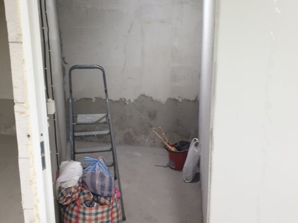 Дава се под наем Склад в София, Банишора - 3 кв.м за 51 € - Снимка #1