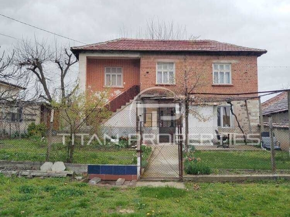 Къща в с. Новаково, Област Пловдив - 160 кв.м за 515 €/кв.м - Снимка #1