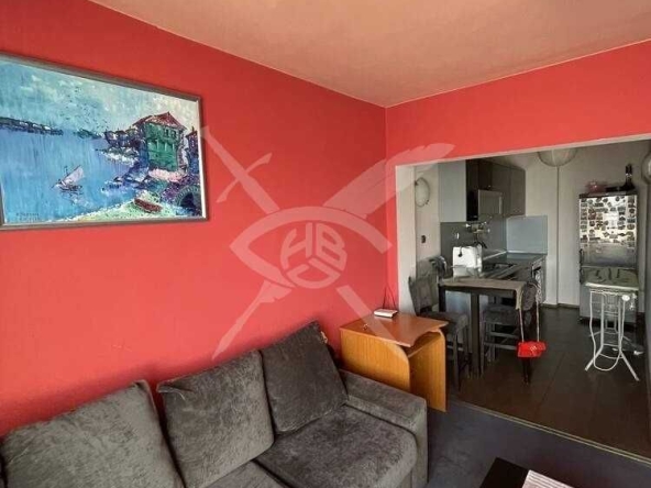 Къща в Айтос - 200 кв.м за 1400 €/кв.м - Снимка #1