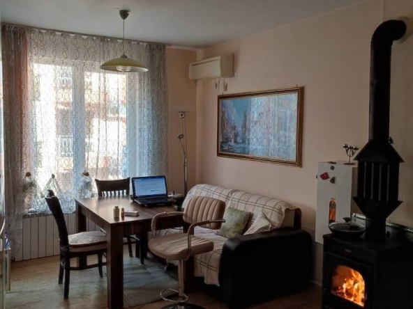 Тристаен апартамент в Поморие - 67 кв.м за 1568 €/кв.м - Снимка #1