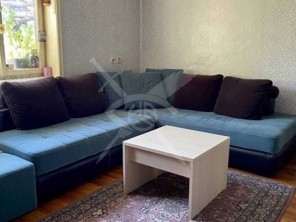 Къща в Айтос - 365 кв.м за 511 €/кв.м - Снимка #1