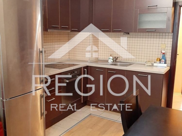 Дава се под наем Тристаен апартамент в Варна, Лятно кино Тракия - 90 кв.м за 484.5 € - Снимка #1