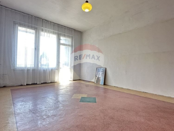 Двустаен апартамент в Варна, Автогара - 61 кв.м за 1804 €/кв.м - Снимка #1