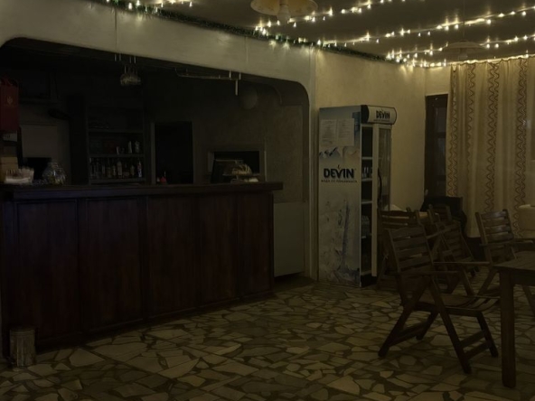 Дава се под наем Заведение в София, Изток - 70 кв.м за 280.5 € - Снимка #1