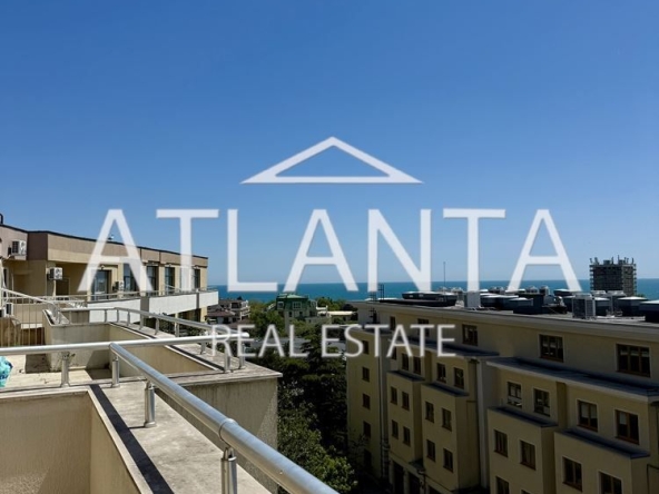 Тристаен апартамент в к.к. Св.Св. Константин и Елена - 140 кв.м за 1272 €/кв.м - Снимка #1