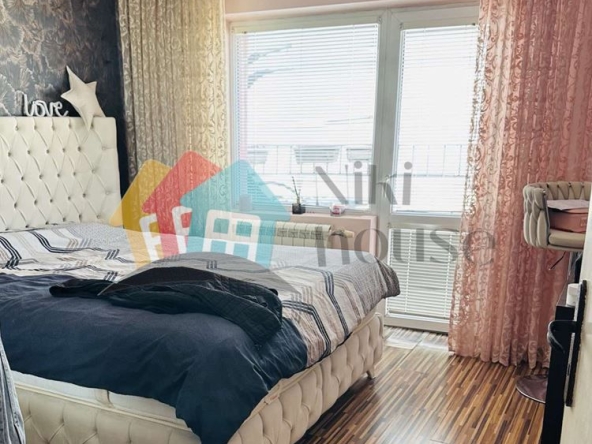 Тристаен апартамент в Варна, Младост 1 - 90 кв.м за 1889 €/кв.м - Снимка #1