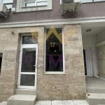 Дава се под наем Магазин в Варна, Колхозен пазар - 43 кв.м за 459 € - Снимка #1