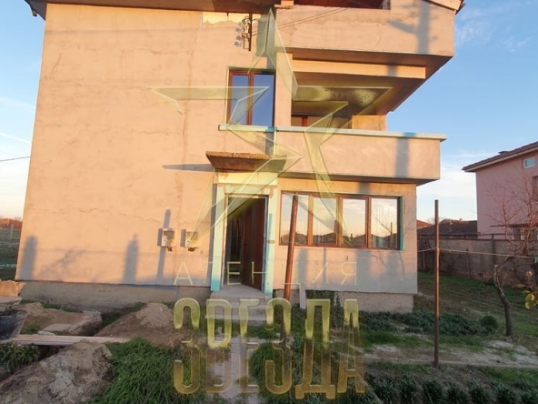 Къща в с. Войводиново, Област Пловдив - 224 кв.м за 742 €/кв.м - Снимка #1