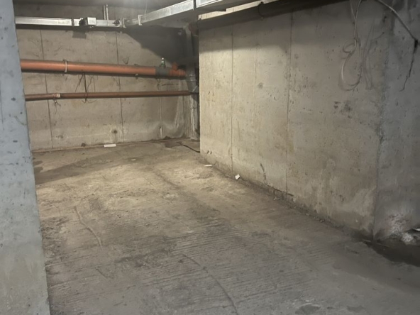 Дава се под наем Гараж / Паркомясто в София, Младост 1 - 13 кв.м за 76.5 € - Снимка #1