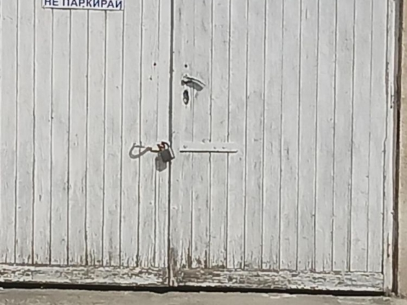 Дава се под наем Гараж / Паркомясто в Разград, Васил Левски - 15 кв.м за 51 € - Снимка #1