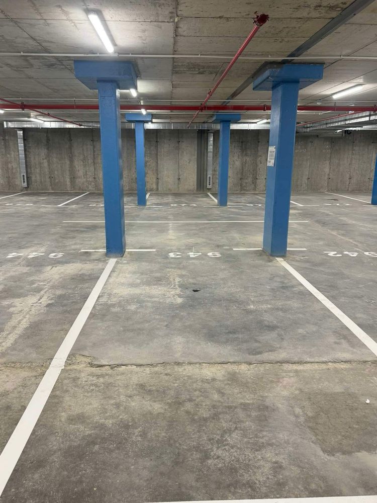 Дава се под наем Гараж / Паркомясто в Варна, Трошево - 13 кв.м за 66.3 € - Снимка #1
