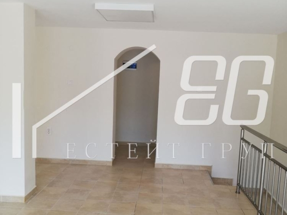 Дава се под наем Магазин в Варна, Трошево - 50 кв.м за 275.4 € - Снимка #1
