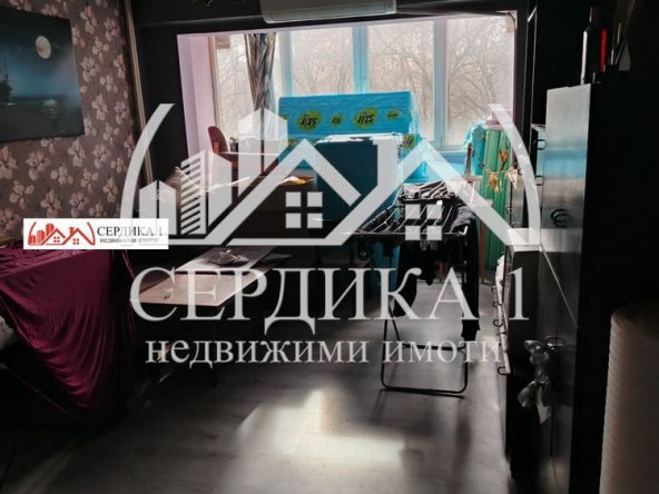 Тристаен апартамент в Перник, Тева - 90 кв.м за 907 €/кв.м - Снимка #1