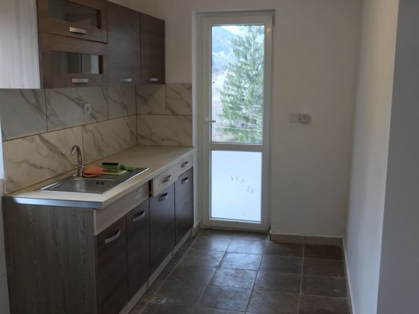 Къща в с. Луково, Област София-област - 70 кв.м за 1115 €/кв.м - Снимка #1