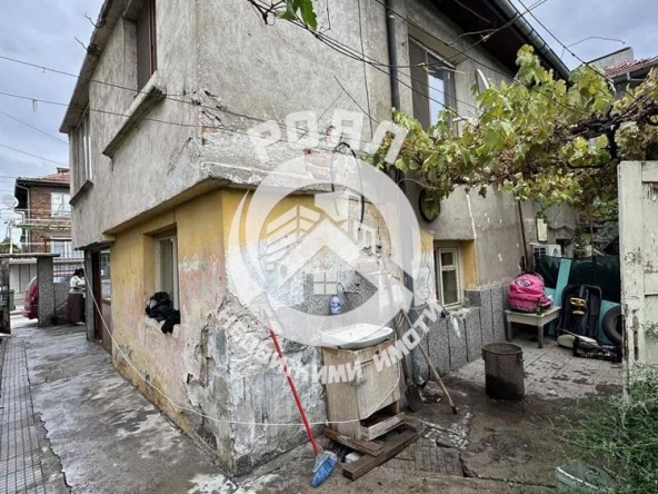 Къща в Стамболийски - 99 кв.м за 708 €/кв.м - Снимка #1